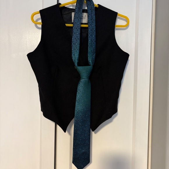 Equestrian outfit - Picture 4 of 7